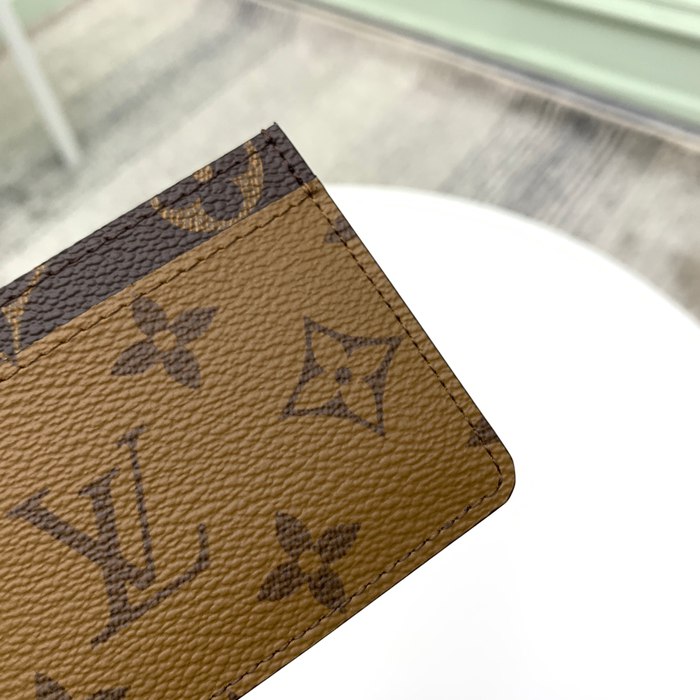 LOUIS VUITTON M69161 カードケース モノグラム サイズ:11x7x0.5cm