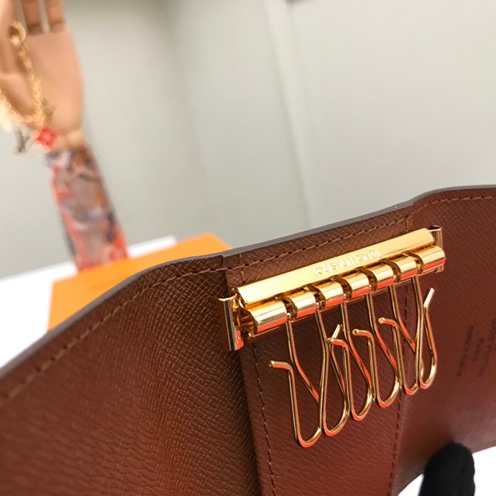 LOUIS VUITTON M62630 キーケース モノグラム サイズ:10×7cm
