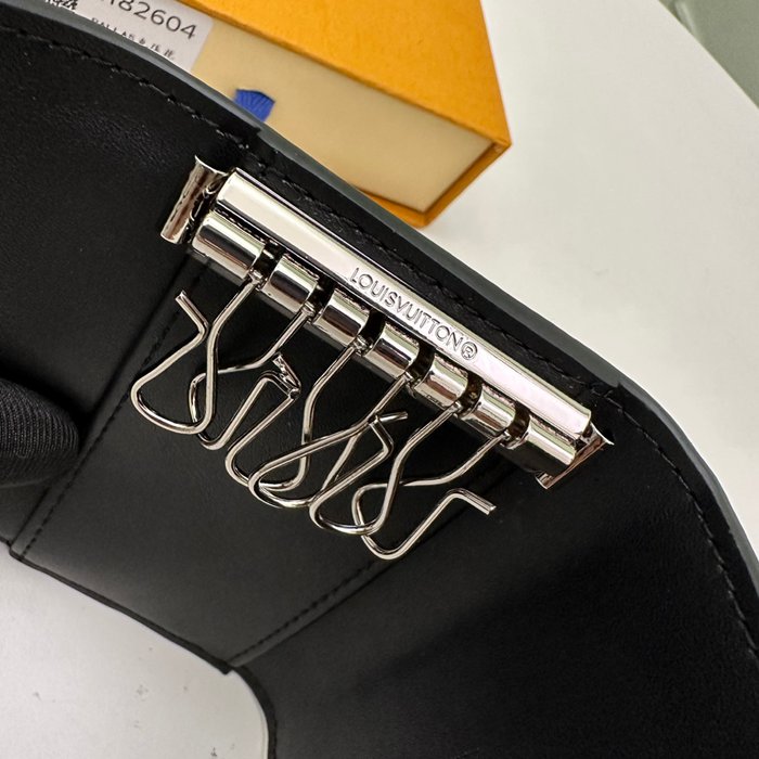 LOUIS VUITTON M82604 キーケース トーリヨン ベージュ サイズ:12x7cm