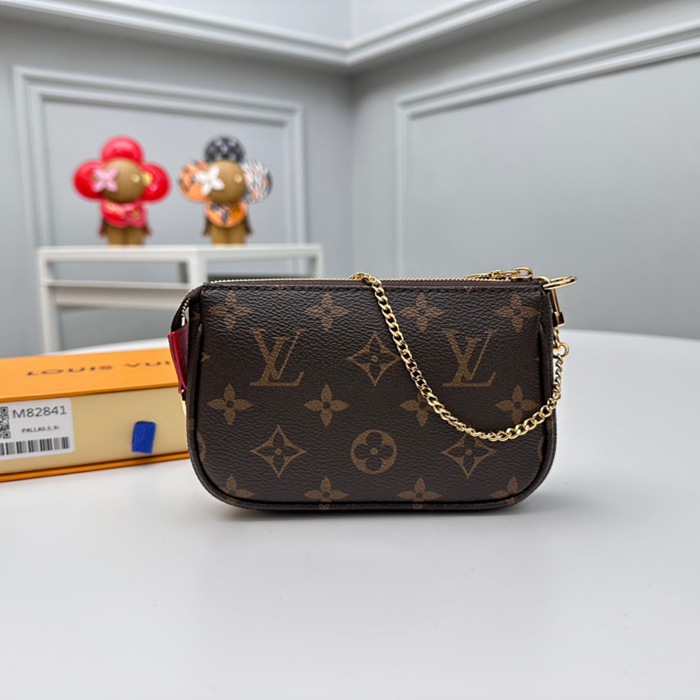 LOUIS VUITTON M82841 ミニポシェット アクセサリー 2023冬季 サイズ:15.5x10.5cm