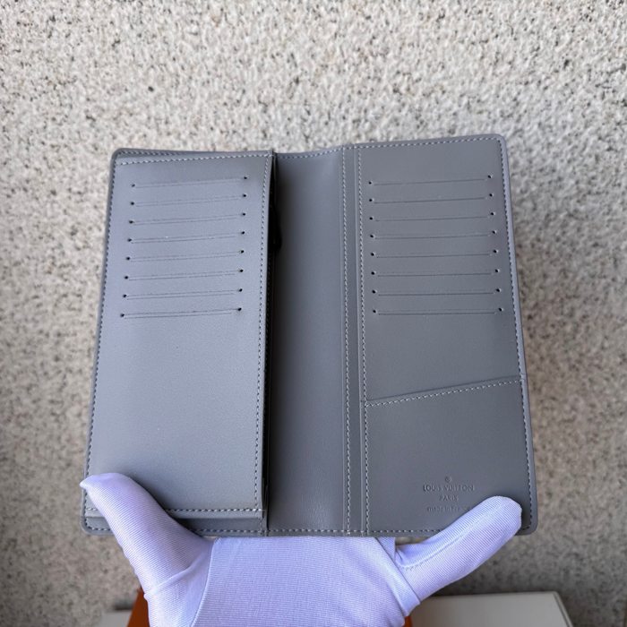LOUIS VUITTON M81335 ブラッザ長財布 モノグラムシャドウ グレー サイズ:19x10cm