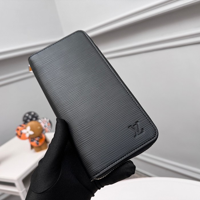 LOUIS VUITTON M60965 メンズ縦型ジッピー長財布 エピ サイズ:19x10cm