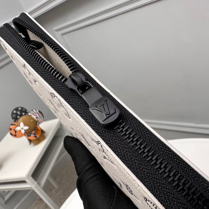 LOUIS VUITTON M83381 縦型ジッピー長財布 モノグラムシャドウ アイボリー サイズ:20x10cm