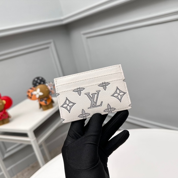 LOUIS VUITTON M83699 名刺ケース モノグラムシャドウ アイボリー サイズ:11x7x1.5cm