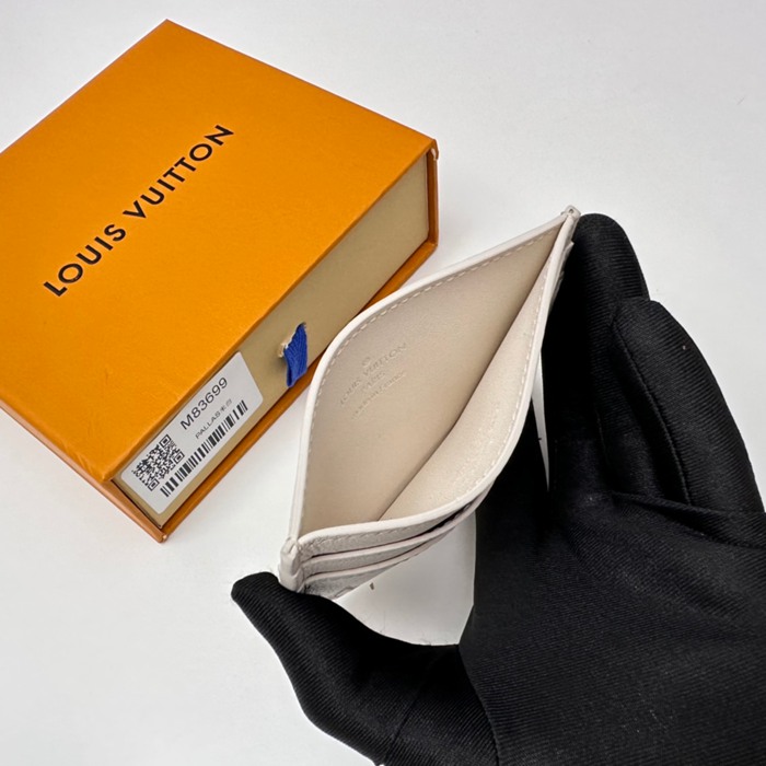 LOUIS VUITTON M83699 名刺ケース モノグラムシャドウ アイボリー サイズ:11x7x1.5cm