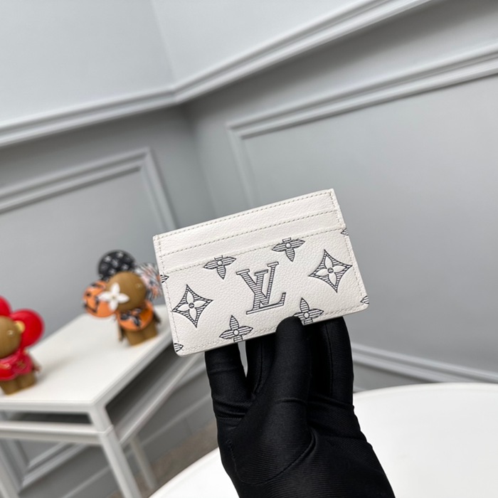 LOUIS VUITTON M83699 名刺ケース モノグラムシャドウ アイボリー サイズ:11x7x1.5cm