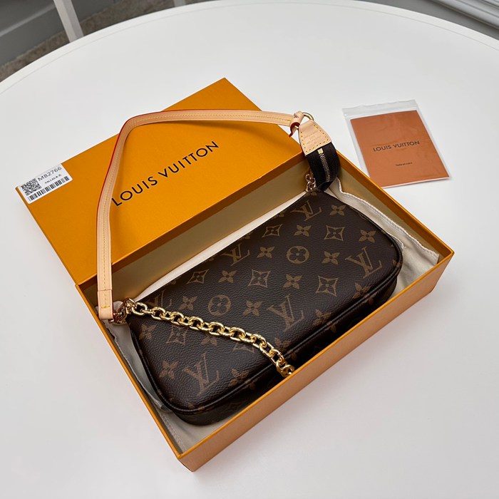 LOUIS VUITTON M82766 ポシェット アクセサリー モノグラム サイズ:23.5x13.5cm