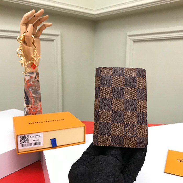 LOUIS VUITTON N63145 ポケットオーガナイザー ダミエエベン サイズ:11x7cm LOUIS VUITTON N63145 ポケットオーガナイザー ダミエエベン サイズ:11x7cm