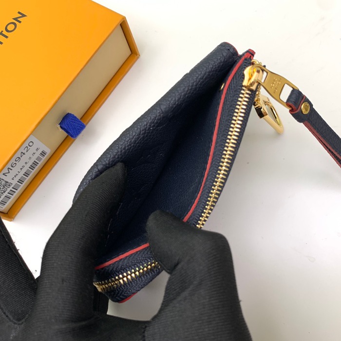 LOUIS VUITTON M69420 レクトヴェルソ カードケース モノグラムアンプラント ブルー サイズ:13x9.5x2.5cm