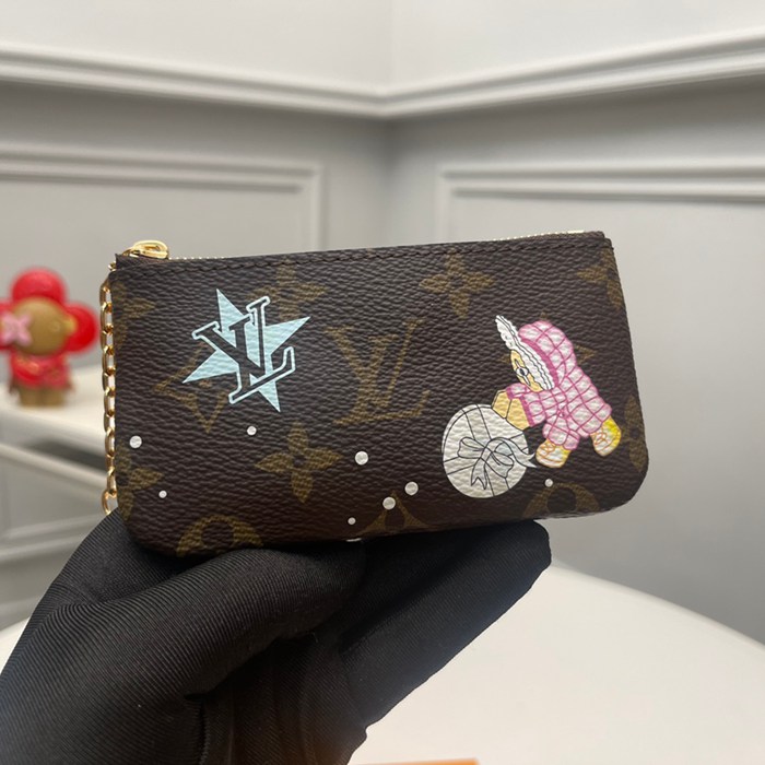 LOUIS VUITTON M12229 ポシェット クレ 雪秀シリーズ サイズ:12x7x1.5cm