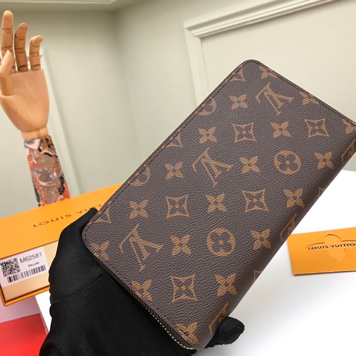 LOUIS VUITTON M62581 ジッピーオーガナイザー モノグラム サイズ:21x12cm