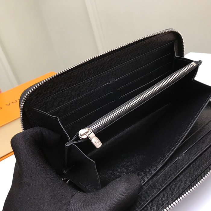 LOUIS VUITTON M30056 ジッピーオーガナイザー エピ サイズ:21x12cm