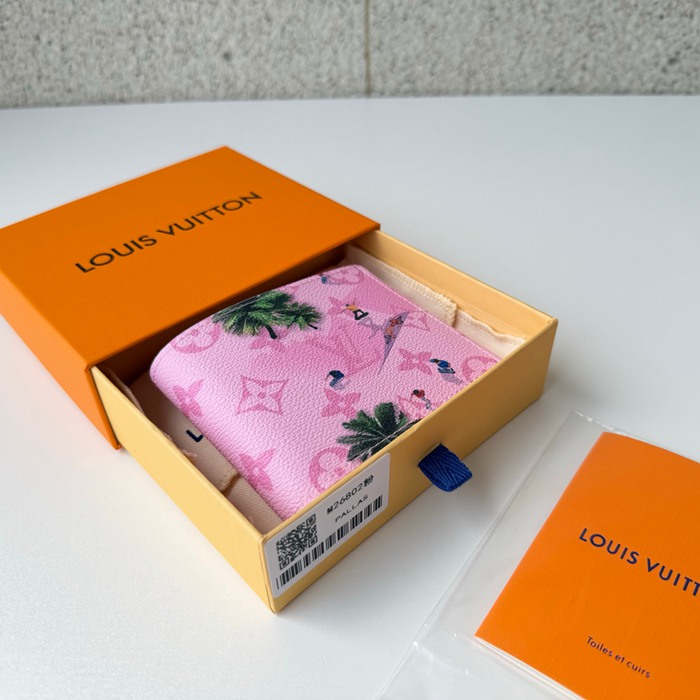 LOUIS VUITTON M26802 スレンダー財布 モノグラム スポーツシーン ピンク サイズ:11x8.5cm