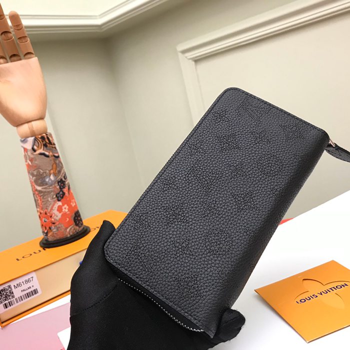 LOUIS VUITTON M61867 ジッピー長財布 マヒナ ブラック サイズ:19.5x10.5x2.5cm