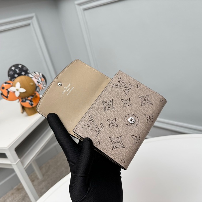 LOUIS VUITTON M62542 イリス短財布 モノグラムレース グレー サイズ:12x9.5cm