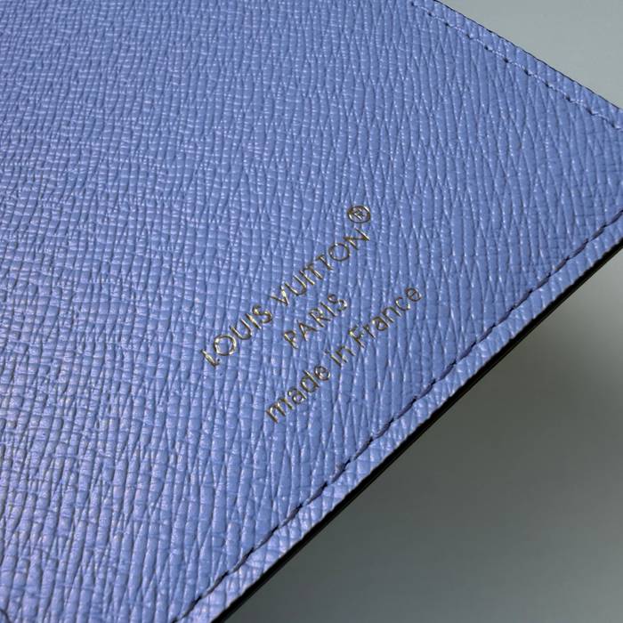 LOUIS VUITTON M15320 パスポートケース ヴィヴィエンヌ サイズ:10x14x2.5cm