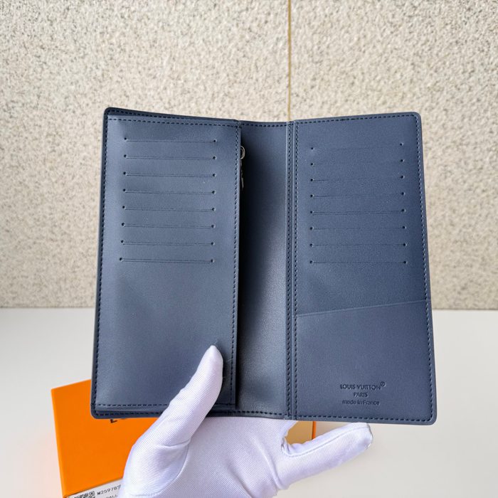 LOUIS VUITTON M25978 ブラッザ長財布 LVエアログラム ブルー サイズ:19x10cm
