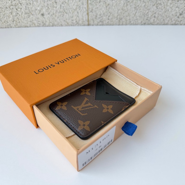 LOUIS VUITTON M13185 マグネットカードケース モノグラムエクリプス サイズ:9.5x6.5x0.5cm