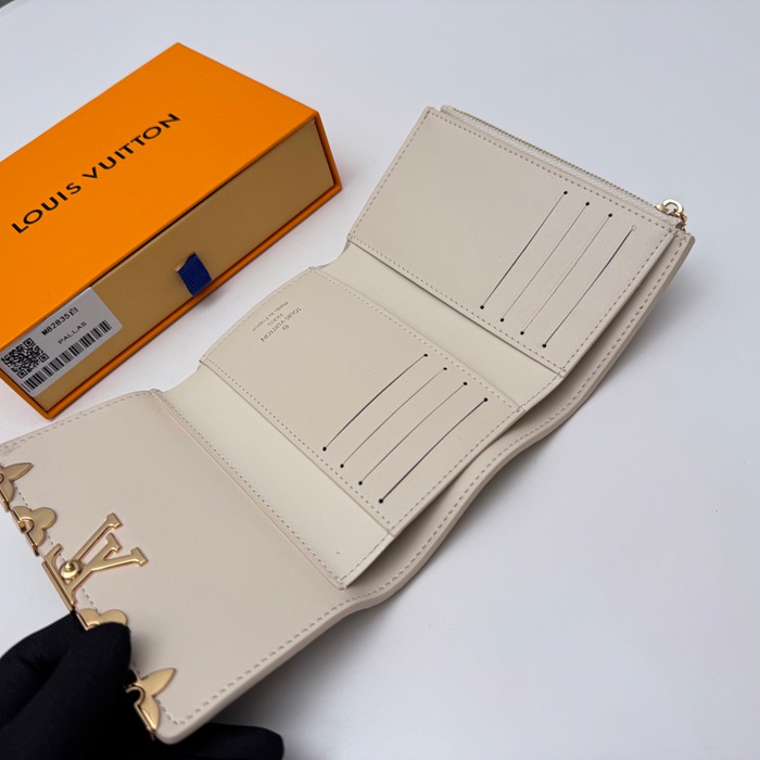 LOUIS VUITTON M82835 カピシーヌ コンパクト財布 ホワイト サイズ:13.5x9.5cm
