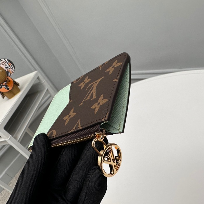 LOUIS VUITTON M82939 ロミーカードケース モノグラム サイズ:12x8x0.8cm
