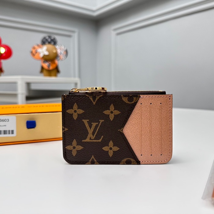 LOUIS VUITTON M83603 ロミーカードケース モノグラム サイズ:12x8x0.8cm LOUIS VUITTON M83603 ロミーカードケース モノグラム サイズ:12x8x0.8cm