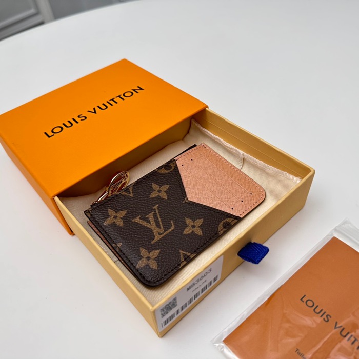 LOUIS VUITTON M83603 ロミーカードケース モノグラム サイズ:12x8x0.8cm