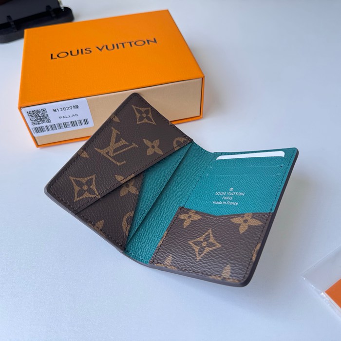 LOUIS VUITTON 12829 ポケットオーガナイザー モノグラムマッカーサー グリーン サイズ:7.5x11.1cm