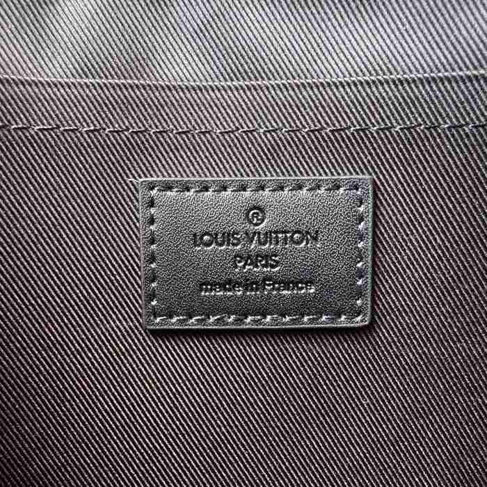 LOUIS VUITTON M62903 ディスカバリーポシェット モノグラムシャドウ サイズ:34x25cm
