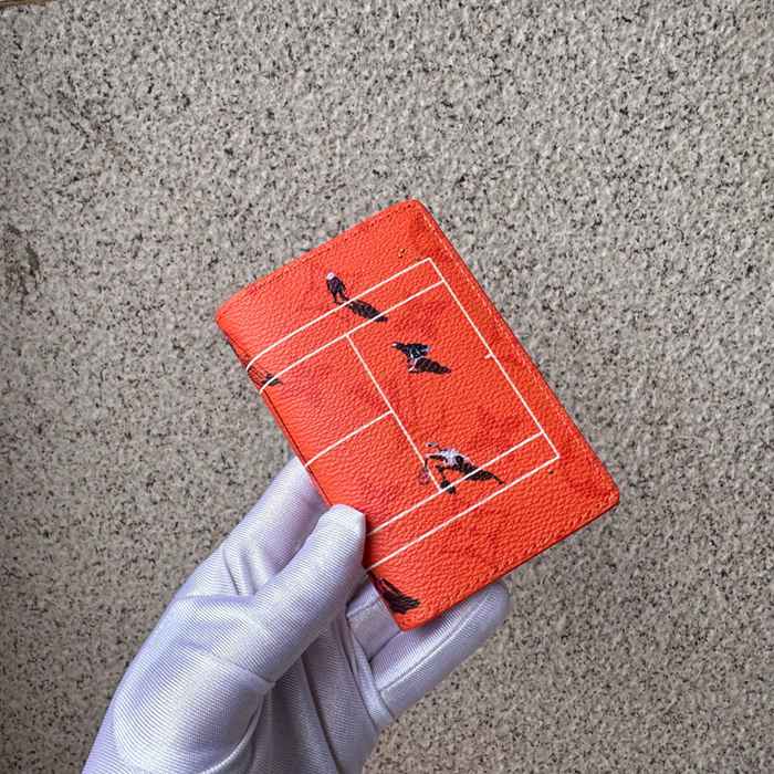 LOUIS VUITTON M14883 ポケットオーガナイザー カラードモノグラム スポーツシーン オレンジ サイズ:7.5x11.1cm