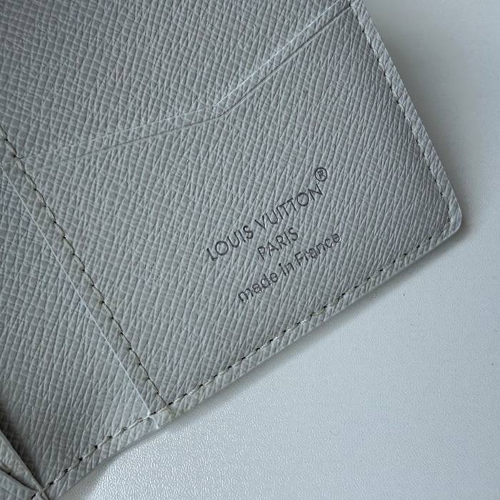 LOUIS VUITTON M14882 ポケットオーガナイザー カラードモノグラム スポーツシーン ホワイト サイズ:7.5x11.1cm