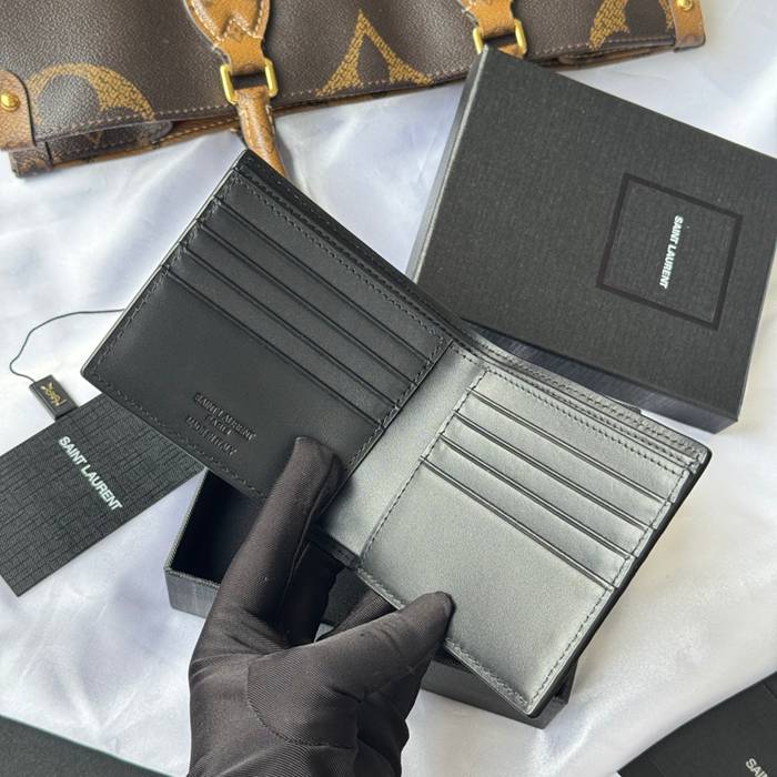 SAINT LAURENT 607727 メンズ対折り財布 ワニ紋 サイズ:11x9.5x2.5cm