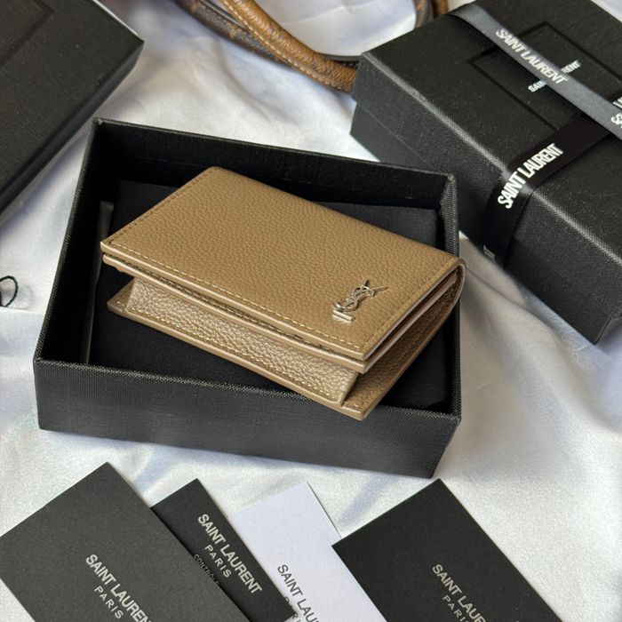 SAINT LAURENT 693492 フラップ名刺ケース 荔枝紋メタル サイズ:11x7.5cm