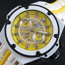 HUBLOT キングパワー フェラーリ Asian 7750搭載 自動巻き