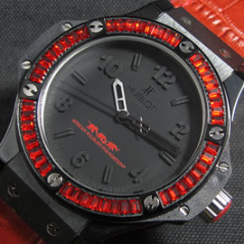 HUBLOT ビッグバン 電池式 2013年発表モデル