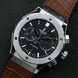 HUBLOT クラシックフュージョン 521.CM.7170.LR 完成度完璧 HUBLOT クラシックフュージョン 521.CM.7170.LR 完成度完璧
