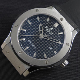 HUBLOT クラシックフュージョン Asian ETA搭載 HUBLOT クラシックフュージョン Asian ETA搭載