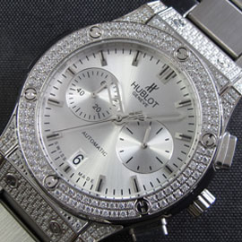 HUBLOT クラシックフュージョン クォーツ搭載 高級感 HUBLOT クラシックフュージョン クォーツ搭載 高級感