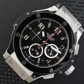 HUBLOT ビッグバン クォーツ搭載 ブラック クロノグラフ ラバーベルト レビュー高評