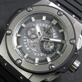 HUBLOT キングパワー クォーツ搭載 クロノグラフ グレー文字盤 カレンダー付き