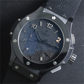 HUBLOT ビッグバン オールブラック アワーグラス テンパス Asian 7750搭載 28800振動 HUBLOT ビッグバン オールブラック アワーグラス テンパス Asian 7750搭載 28800振動