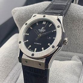 HUBLOT クラシックフュージョン チタニウム 542.NX.1171.LR 2824-2搭載 最高級 HUBLOT クラシックフュージョン チタニウム 542.NX.1171.LR 2824-2搭載 最高級