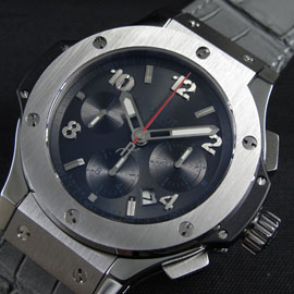 HUBLOT ビッグバン Asian 7750搭載 精巧設計