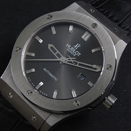 HUBLOT クラシックフュージョン Asian 2892搭載 HUBLOT クラシックフュージョン Asian 2892搭載