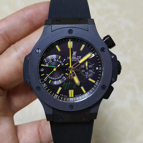 HUBLOT 315.CI.1129.RX.AES09 ビッグバン アイルトンセナ Asian 7750搭載 HUBLOT 315.CI.1129.RX.AES09 ビッグバン アイルトンセナ Asian 7750搭載