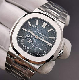 PATEK PHILIPPE 5712/1A-001 ノーチラス Cal.240搭載 最高級