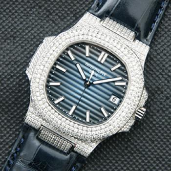 PATEK PHILIPPE ノーチラス Cal.324SC搭載 自動巻き