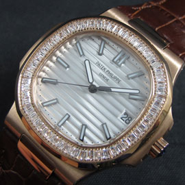PATEK PHILIPPE ノーチラス Asain 21600振動 自動巻き PATEK PHILIPPE ノーチラス Asain 21600振動 自動巻き