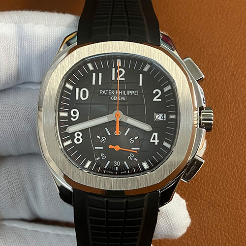 PATEK PHILIPPE 5968A-001 アクアノート 42.2mm 出来栄え良好 PATEK PHILIPPE 5968A-001 アクアノート 42.2mm 出来栄え良好