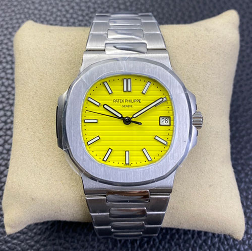 PATEK PHILIPPE 5177 アクアノート 黄色 限定超レア品 PATEK PHILIPPE 5177 アクアノート 黄色 限定超レア品