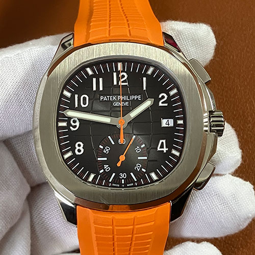 PATEK PHILIPPE 5968A-001 YL工場 アクアノート クロノグラフ PATEK PHILIPPE 5968A-001 YL工場 アクアノート クロノグラフ